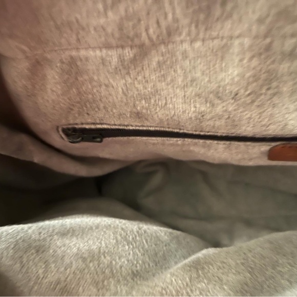 Authentic Burberrys Large travel Bag - Picture 11 of 12